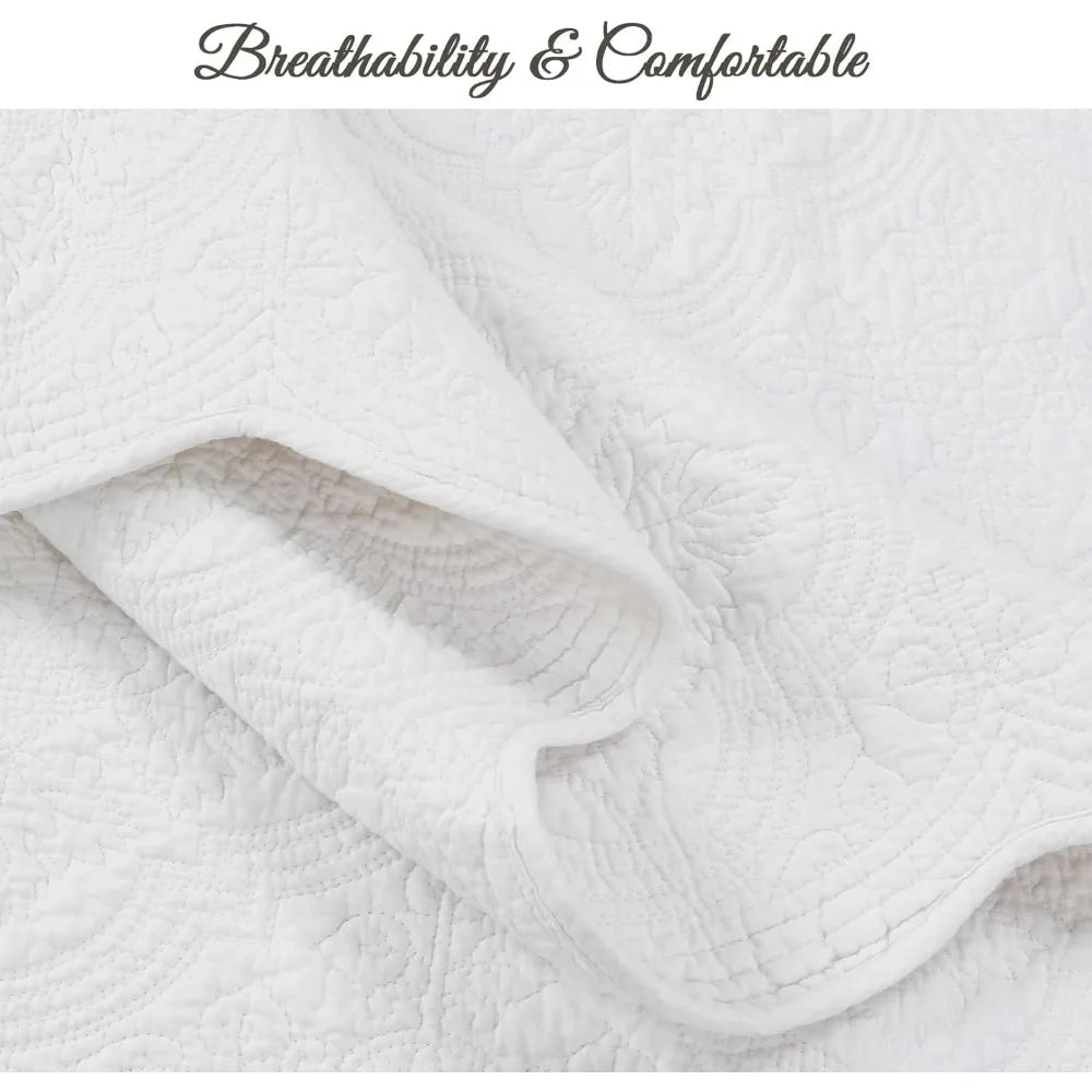 Blantyre 100 Percent Cotton Victorian Medallion Quilt Set