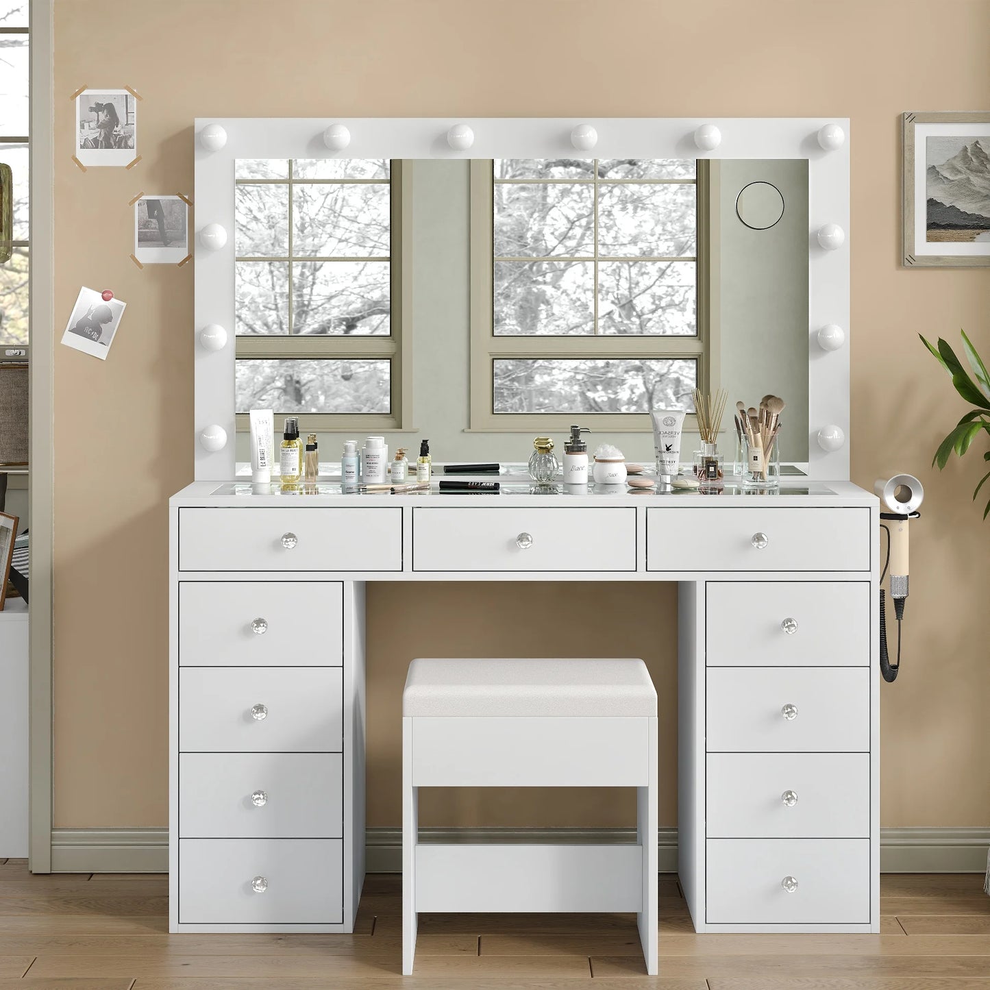 General Use Bedroom Vanity Desk With LED Mirror Drawers