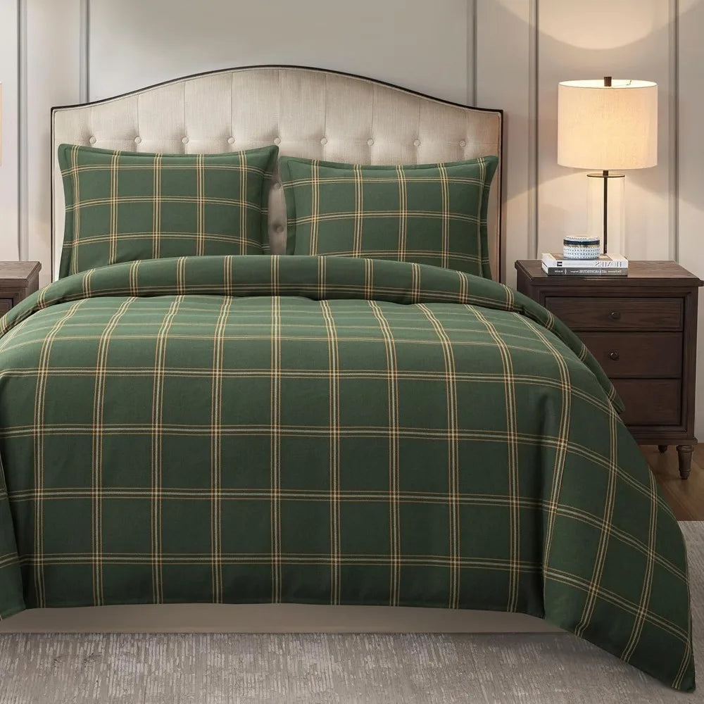 HiEnd Accents Windowpane 3 Piece Queen Size Plaid Comforter Set, Hunter Green Masculine Bedding Set, Classic Modern Rustic Cabin