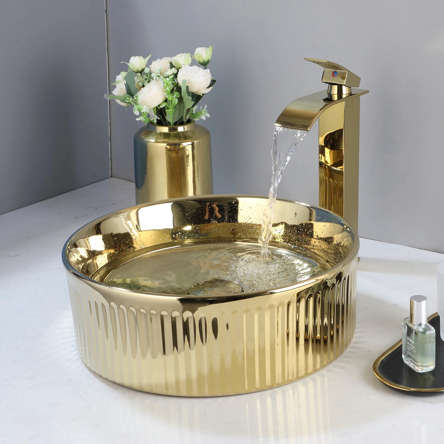 KEMAIDI 14.6'' Gold Round Vessel Sink with Faucet Ceramic Vessel Sink Bathroom Sinks Above Counter Vessel Sink Counter top Sink