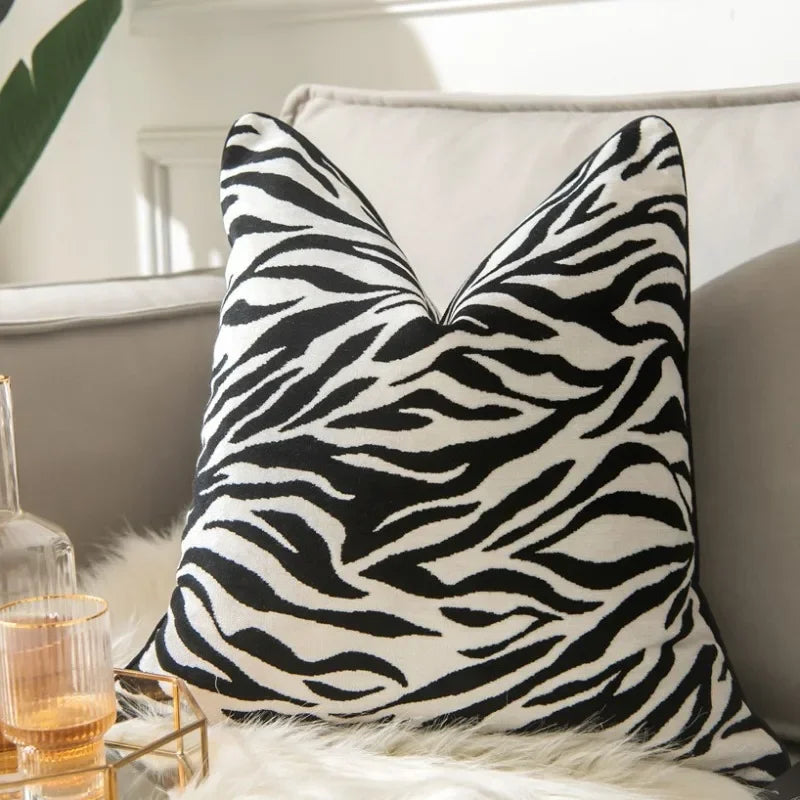 Perilune Tiger Pattern Cushion Cover Velvet Pillow Case Living Room
