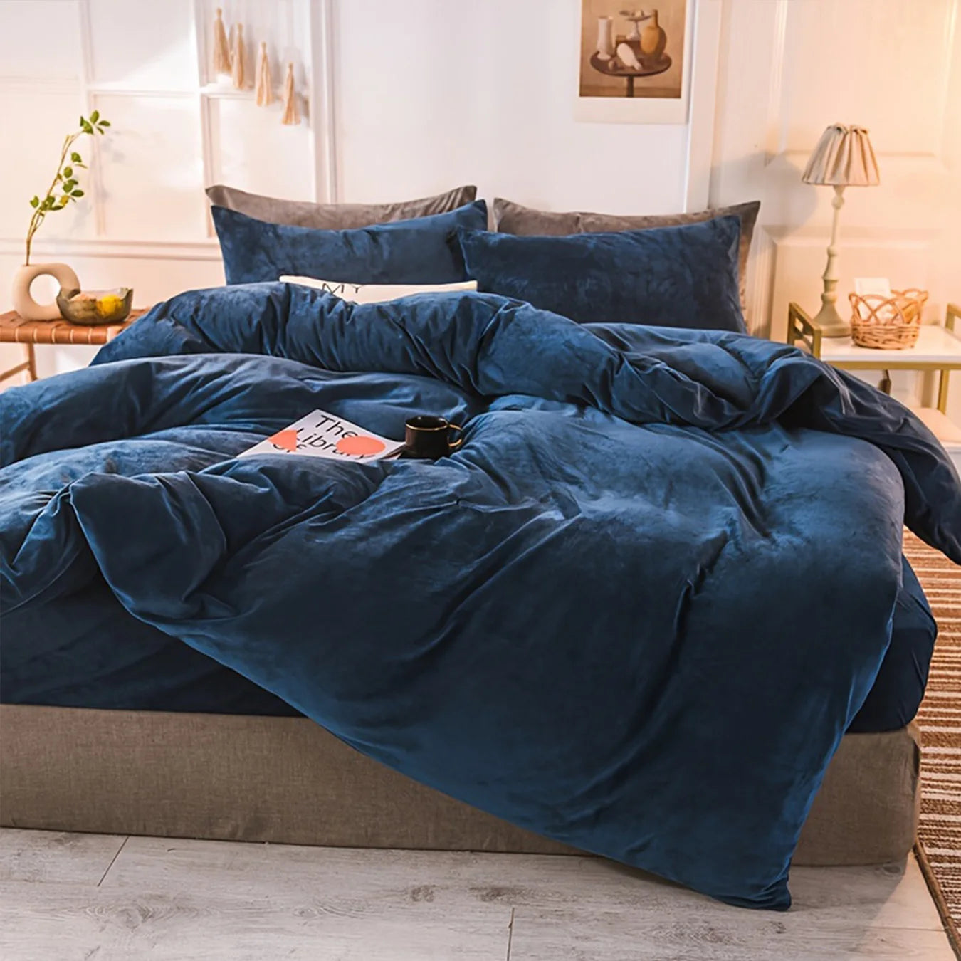 LISSTHERCN Velvet Duvet Cover Set 3 Piece Solid Bedding